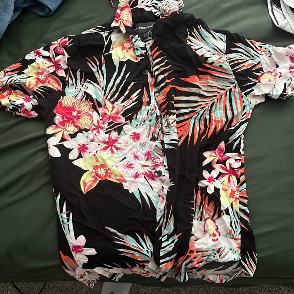 Men’s Hawaiian Button Up Shirt